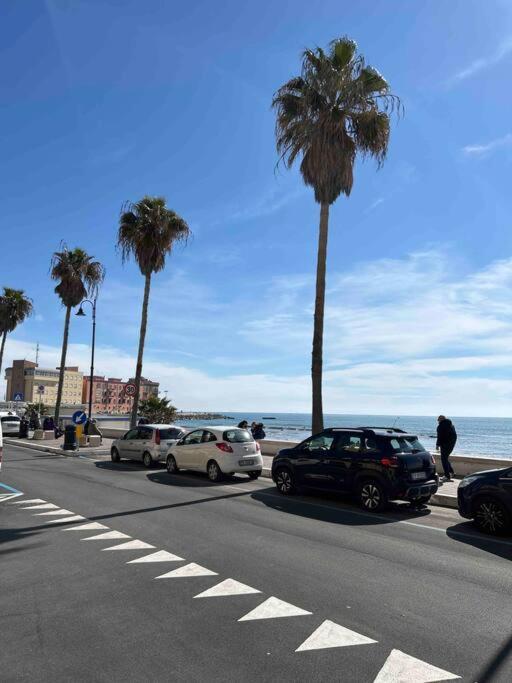 Vacanze Romane Apartment آنسيو المظهر الخارجي الصورة